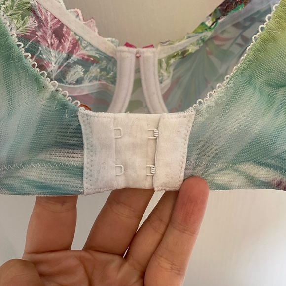 Elomi bra - Picture 5 of 7